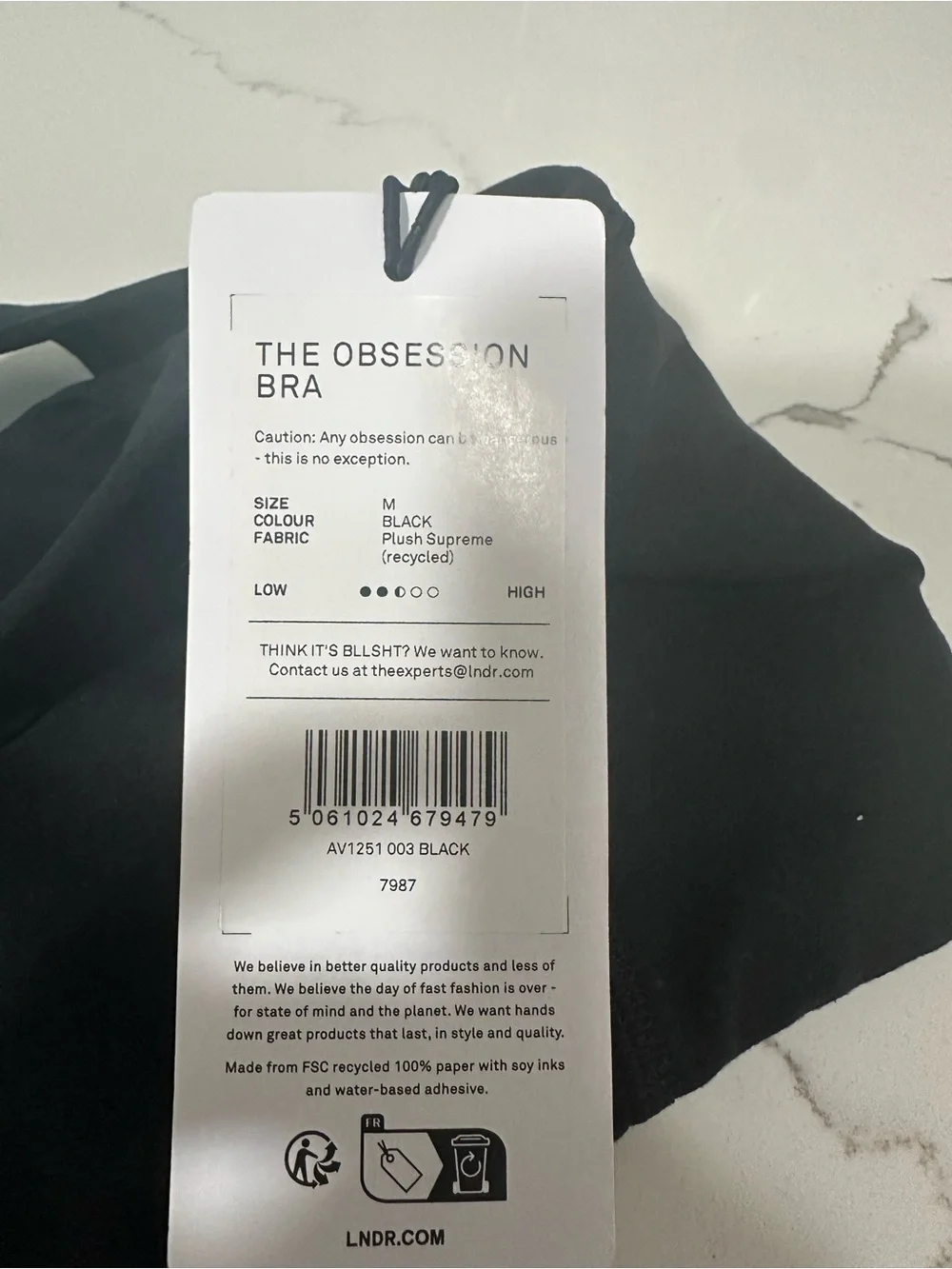 Everyday Scoop Neck Obsession Sports Bra in Black